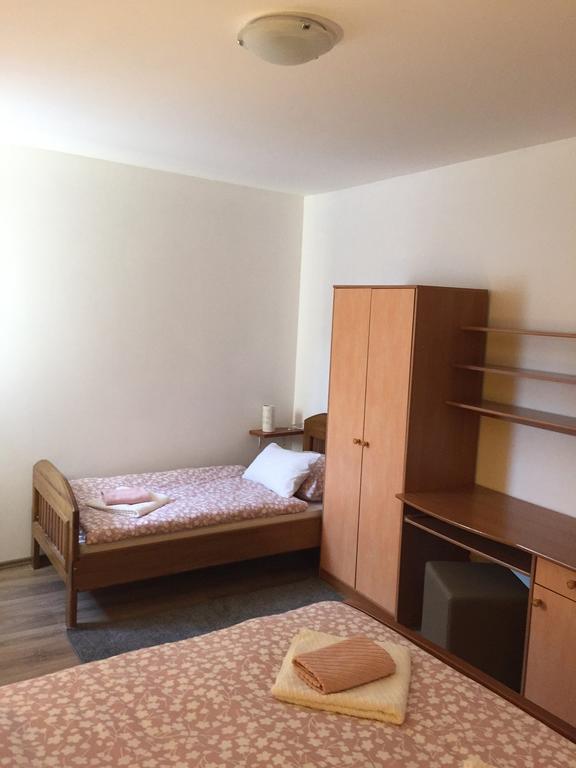 Apartments Petra สลูน ภายนอก รูปภาพ
